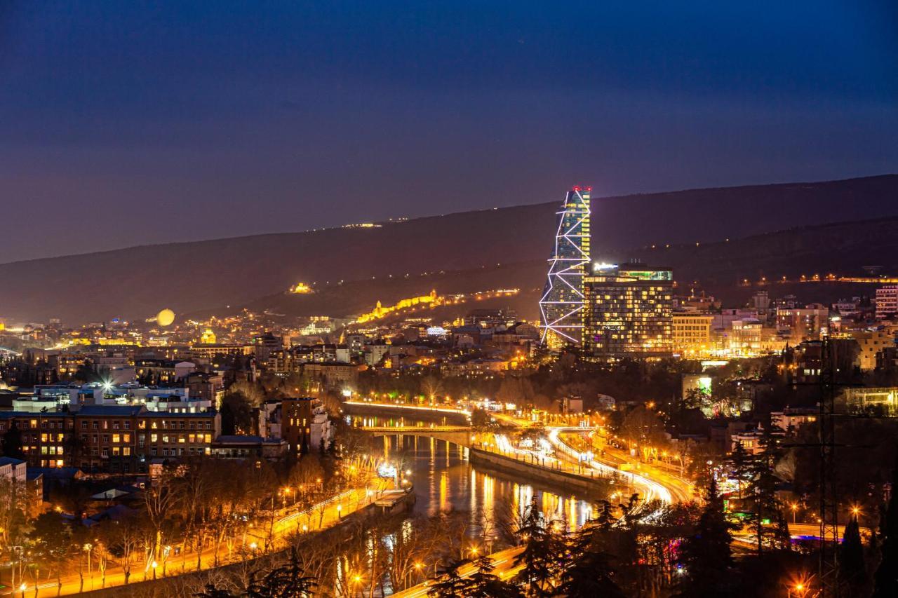 Meta Business Hotel By King David Tbilisi Luaran gambar