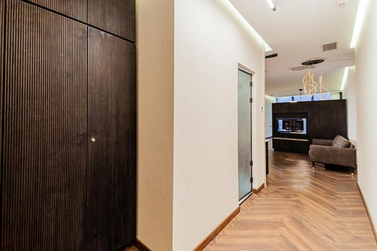 Meta Business Hotel By King David Tbilisi Luaran gambar